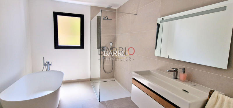 Villa - 178 m² - 5 pièces