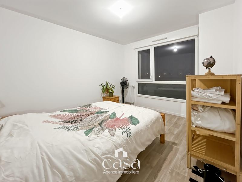 Maison - 99 m² - 4 pièces