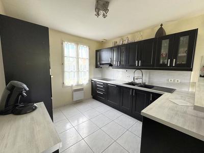 Maison - 85 m² - 4 pièces