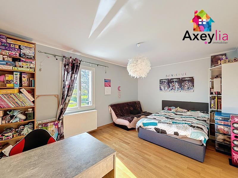 Maison - 155 m² - 7 pièces