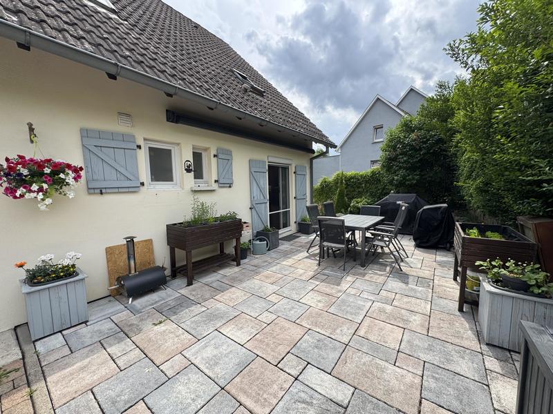 Pavillon - 145 m² - 7 pièces