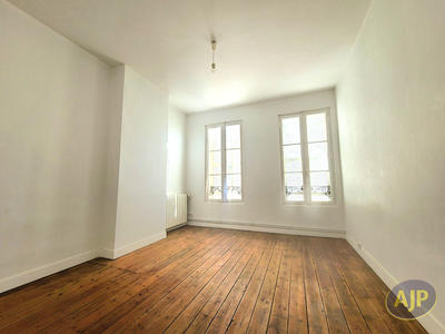 Immeuble - 111 m² - 5 pièces