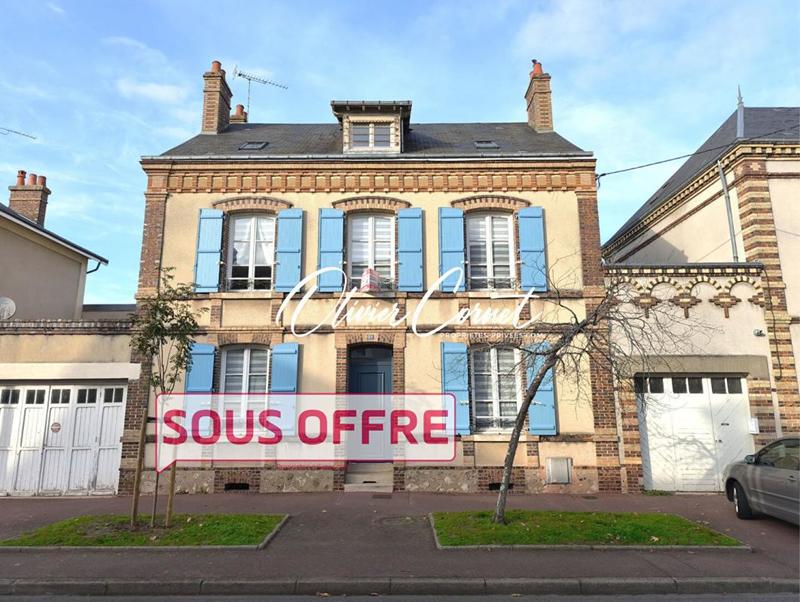 Maison - 161 m² - 7 pièces