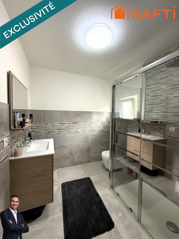 Maison - 217 m² - 9 pièces