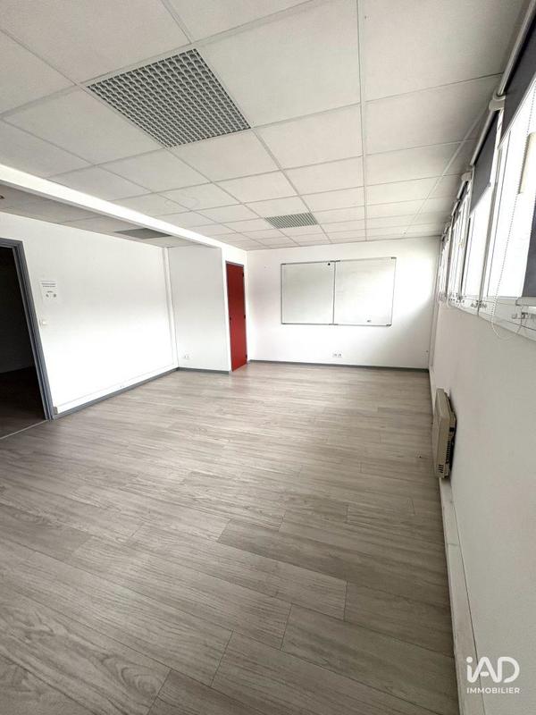 Bureau - 156 m²