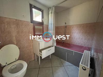 Maison - 60 m² - 5 pièces