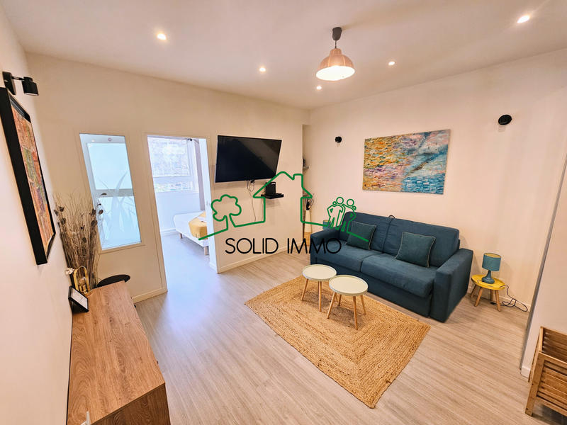 Immeuble - 160 m² - 8 pièces