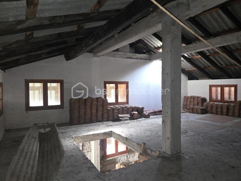 Maison de village - 289 m² - 7 pièces