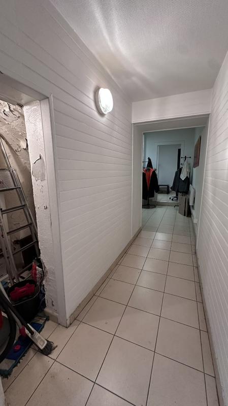 Local d'activités - 60 m²