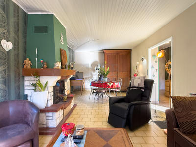 Propriété - 155 m² - 7 pièces