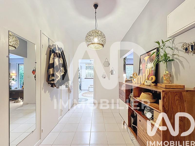 Appartement - 65 m² - 2 pièces