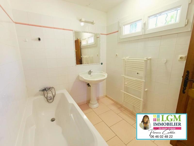 Maison - 98 m² - 4 pièces