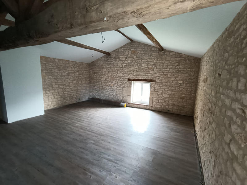 Maison - 287 m² - 10 pièces