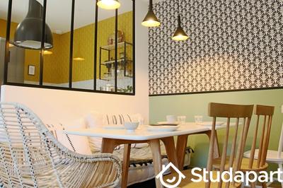 Chambre - 13 m² - 1 pièce