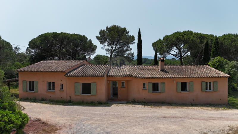 Villa - 140 m² - 4 pièces