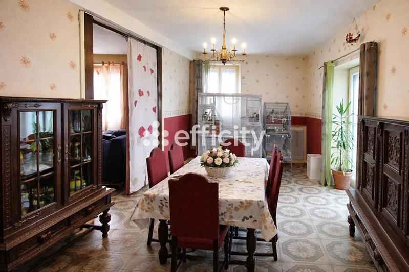 Maison - 200 m² - 9 pièces