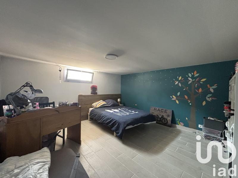 Maison - 249 m² - 8 pièces