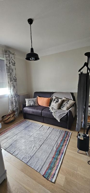 Maison - 210 m² - 10 pièces