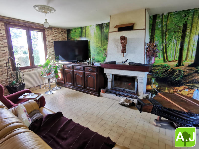 Maison - 90 m² - 5 pièces