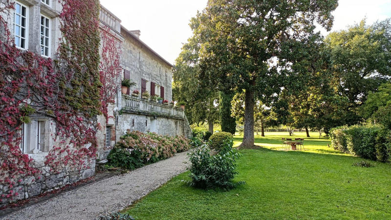 Manoir - 392 m² - 10 pièces