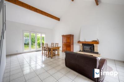 Maison - 141 m² - 5 pièces