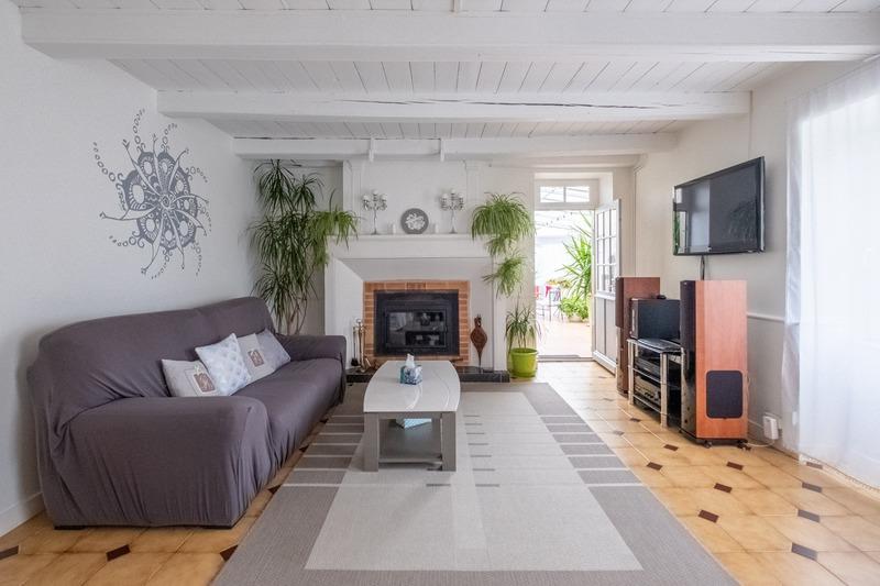 Maison en pierre - 171 m² - 7 pièces