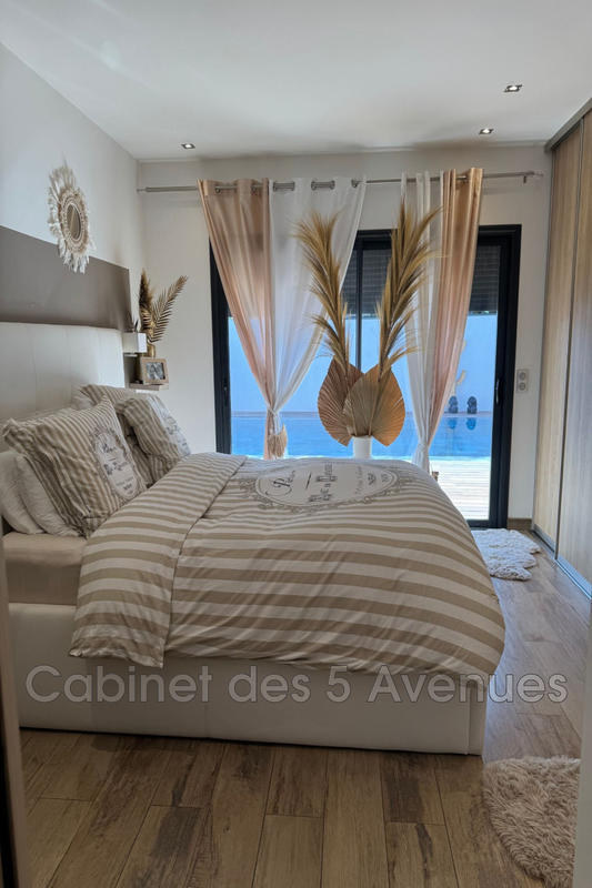 Maison - 173 m² - 5 pièces