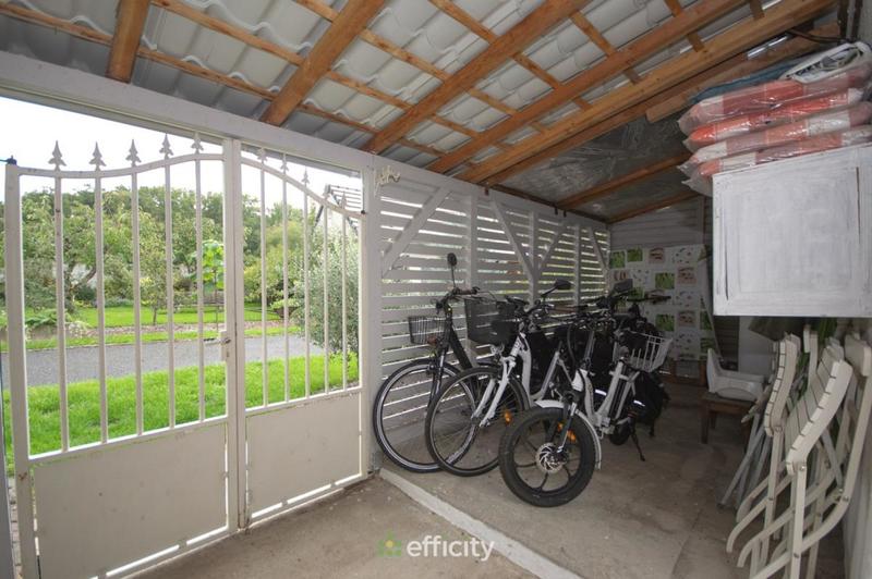 Villa - 180 m² - 6 pièces