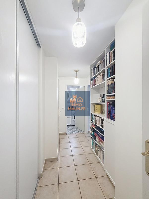 Appartement - 60 m² - 2 pièces