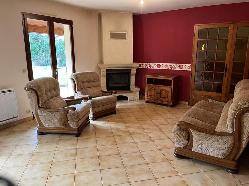 Maison - 90 m² - 6 pièces