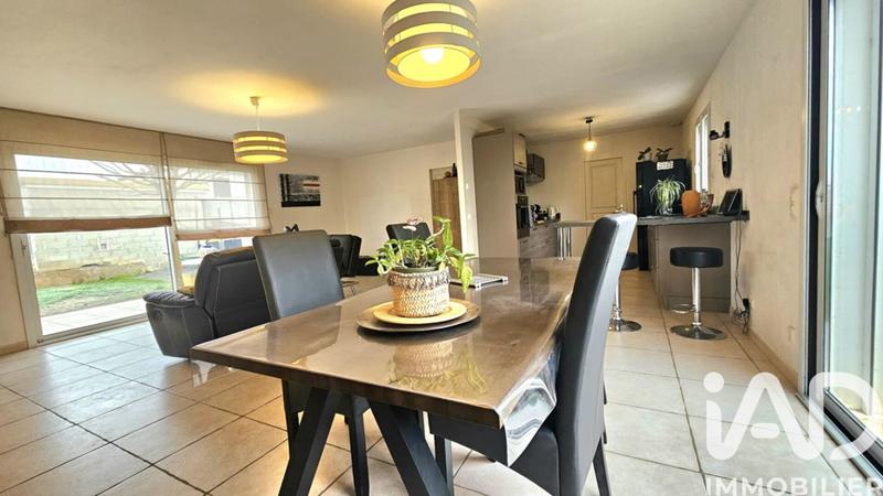 Maison - 139 m² - 6 pièces