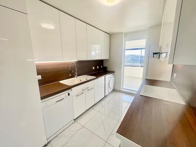 Appartement - 92 m² - 5 pièces