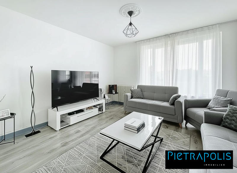 Appartement - 70 m² - 3 pièces