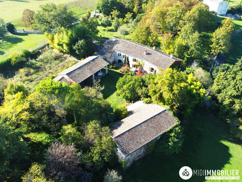 Bastide - 220 m² - 8 pièces