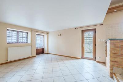 Propriété - 141 m² - 6 pièces