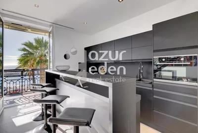 Appartement - 125 m² - 5 pièces