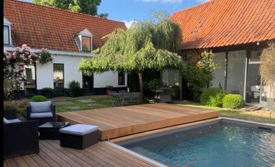 Maison - 334 m² - 7 pièces