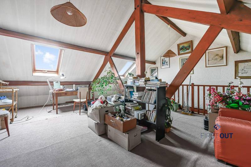 Maison - 190 m² - 5 pièces