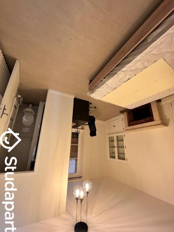 Chambre - 15 m² - 1 pièce