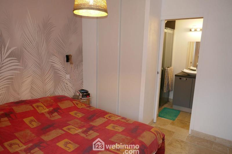 Villa - 90 m² - 4 pièces