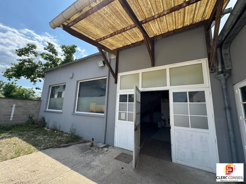 Local d'activités - 130 m²