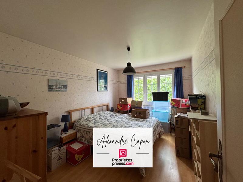 Maison - 163 m² - 8 pièces