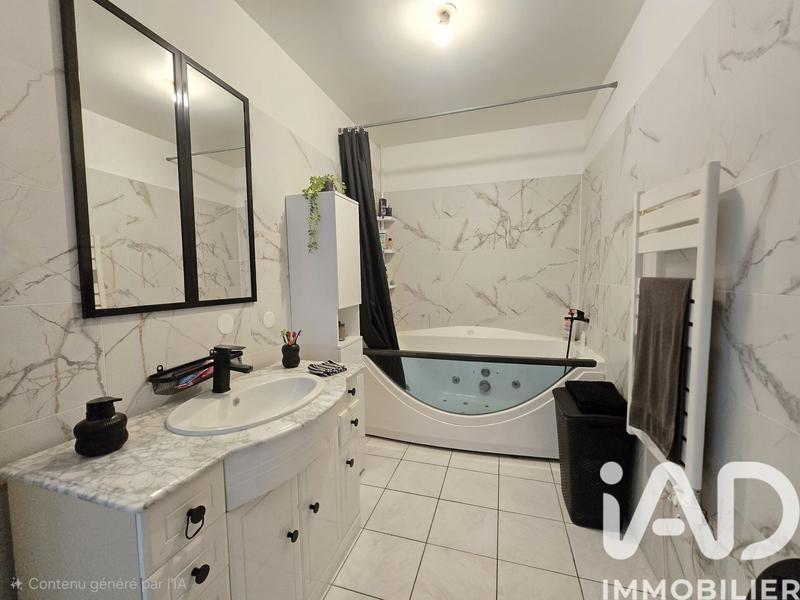 Maison - 100 m² - 5 pièces