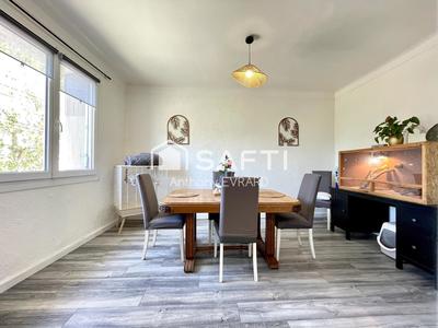 Maison - 142 m² - 6 pièces