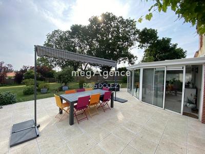 Maison - 245 m² - 9 pièces