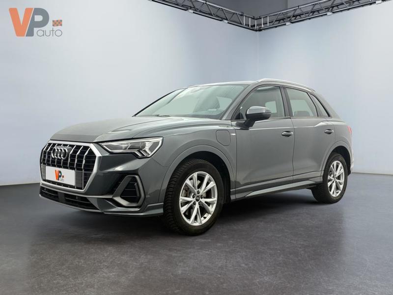 Audi Q3 45 TFSIe 245 ch s tronic 6 s line