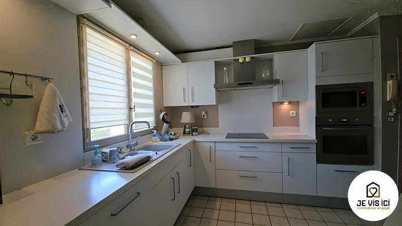 Maison - 130 m² - 7 pièces