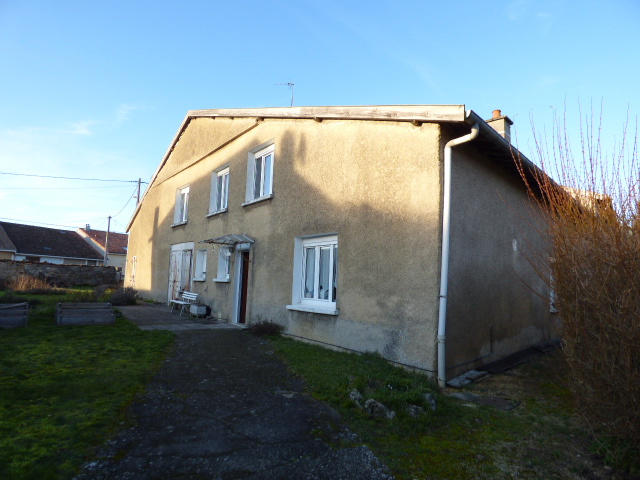 Maison - 110 m² - 7 pièces