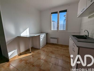 Maison - 122 m² - 5 pièces