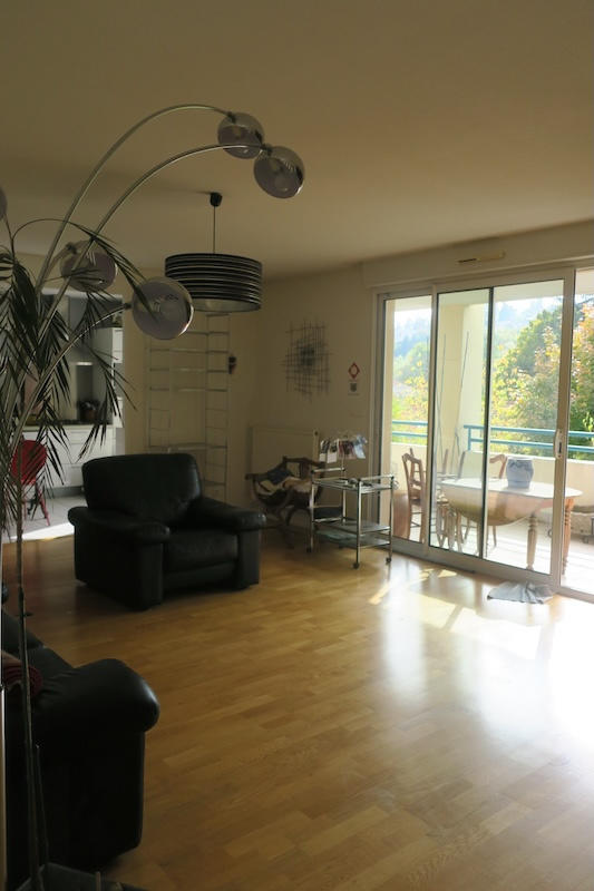 Appartement - 93 m² - 4 pièces